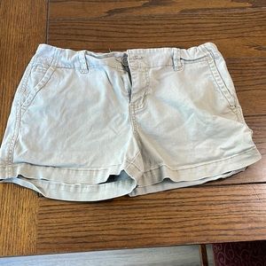 Maurice’s chino shorts